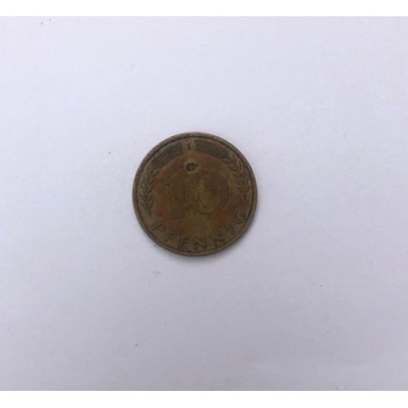 Escasa moneda 10 Peennig 1950